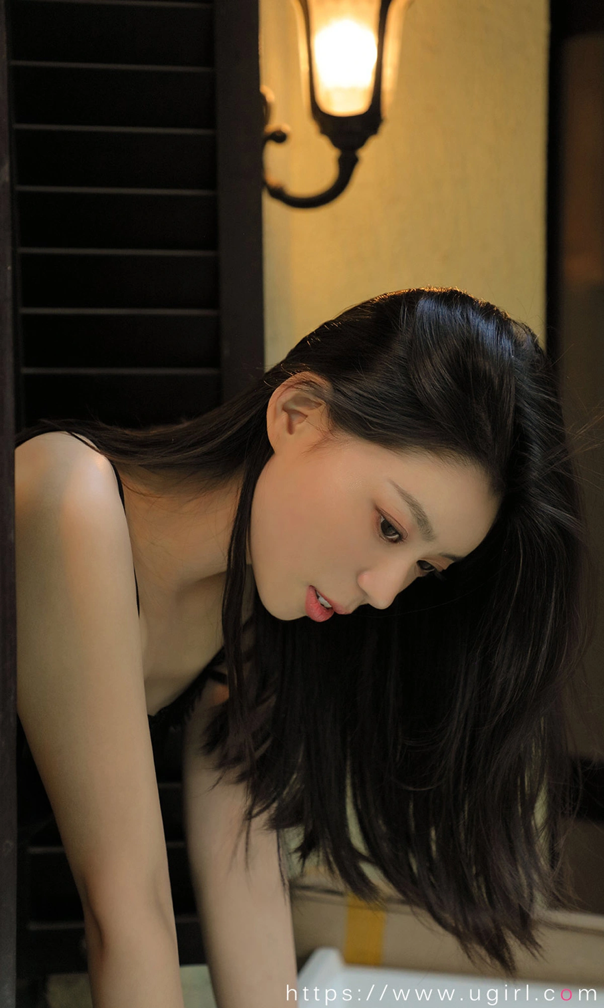 Ugirls尤果网 爱尤物专辑 - VOL.2034 言沫 古堡少女 2